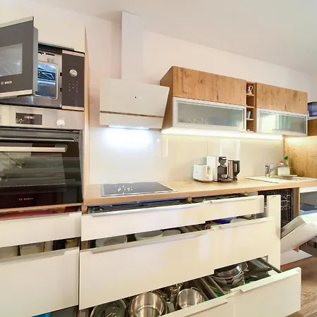 Apartman Bor * Krk Town