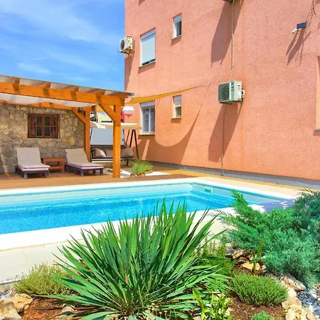 Apartment Apartman Bor *